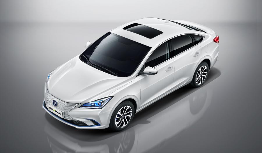  ChangAn Eado EV460 2018 года  (фото 3 из 12)